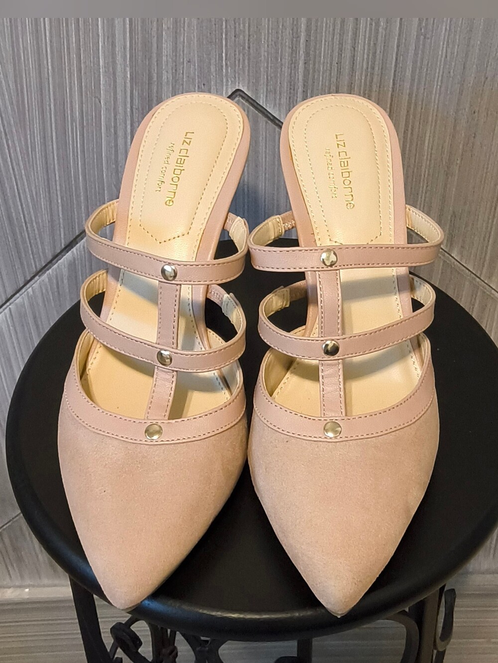Liz Claiborne Size 7 Blush Pink Pointed Toe Strappy Mule Heels Silver Studs